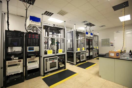 油气技术产学研实验室
